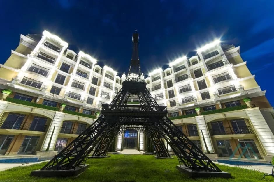 2-izbový luxusný apartmán s výhľadom na more, Romance Paris, 250m od mora, Sveti Vlas - foto 25