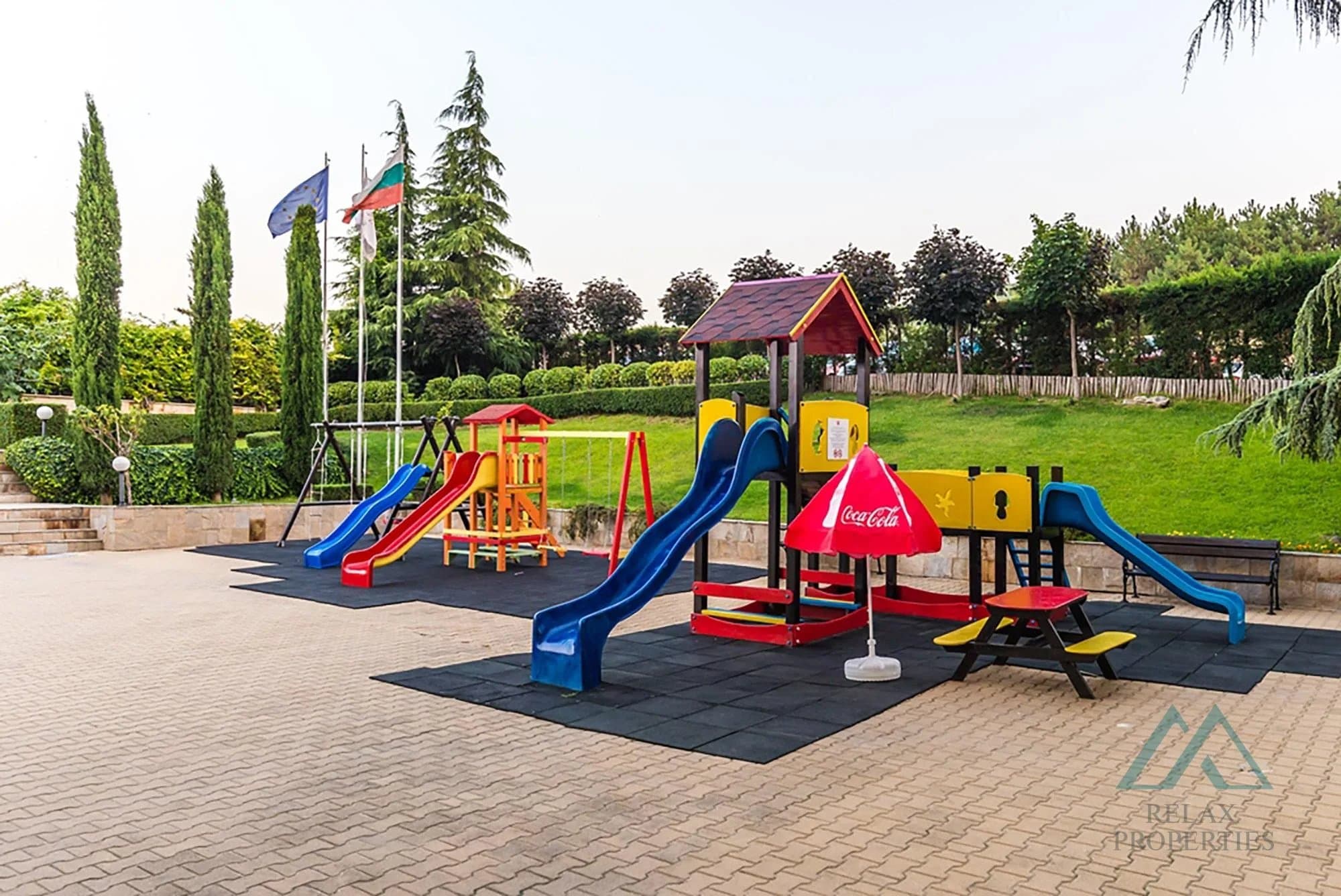 Prostorné apartmány 2+kk s výhledem na moře, luxusní 4* komplex Tiva Del Mar, první řada u moře, Sveti Vlas, Bulharsko - foto 55