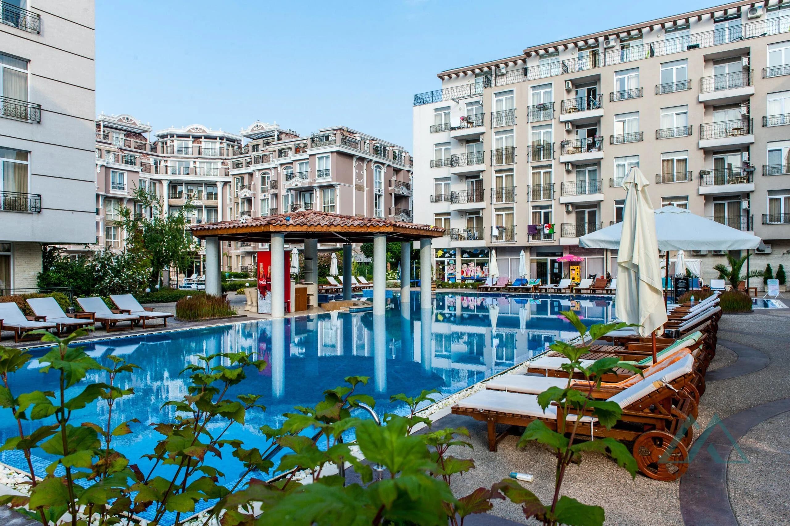 Veľký 48m2 apartmán s výhľadom na bazén v komplexe Dawn Park, Slnečné pobrežie. - foto 6