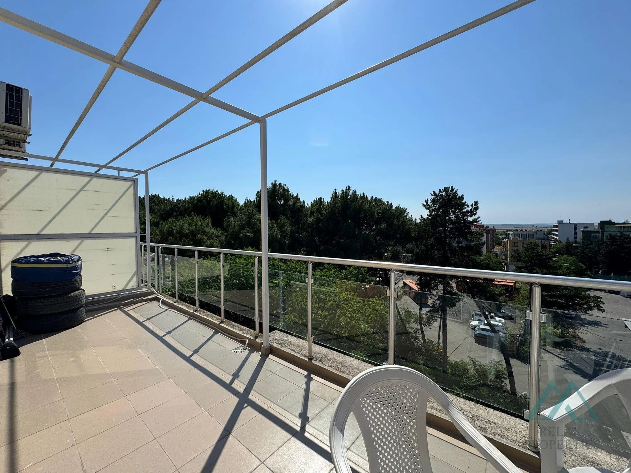 Prostorný 2-pokojový apartmán s terasou, komplex Flores Park, Slunečné pobřeží - jen 300 m od pláže, Bulharsko - foto 20