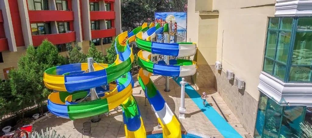 Velké studio v první linii s výhledem na bazén, 4* hotel Planeta a aquapark, 50 m od moře, Slunečné pobřeží, Bulharsko - foto 20