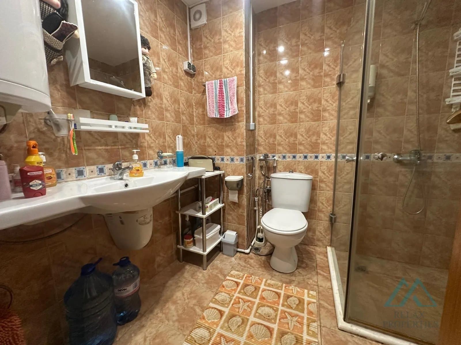 Prostorné studio s výhledem na bazén, Semiramida Gardens, Slunečné pobřeží - jen 400 m od moře - foto 6