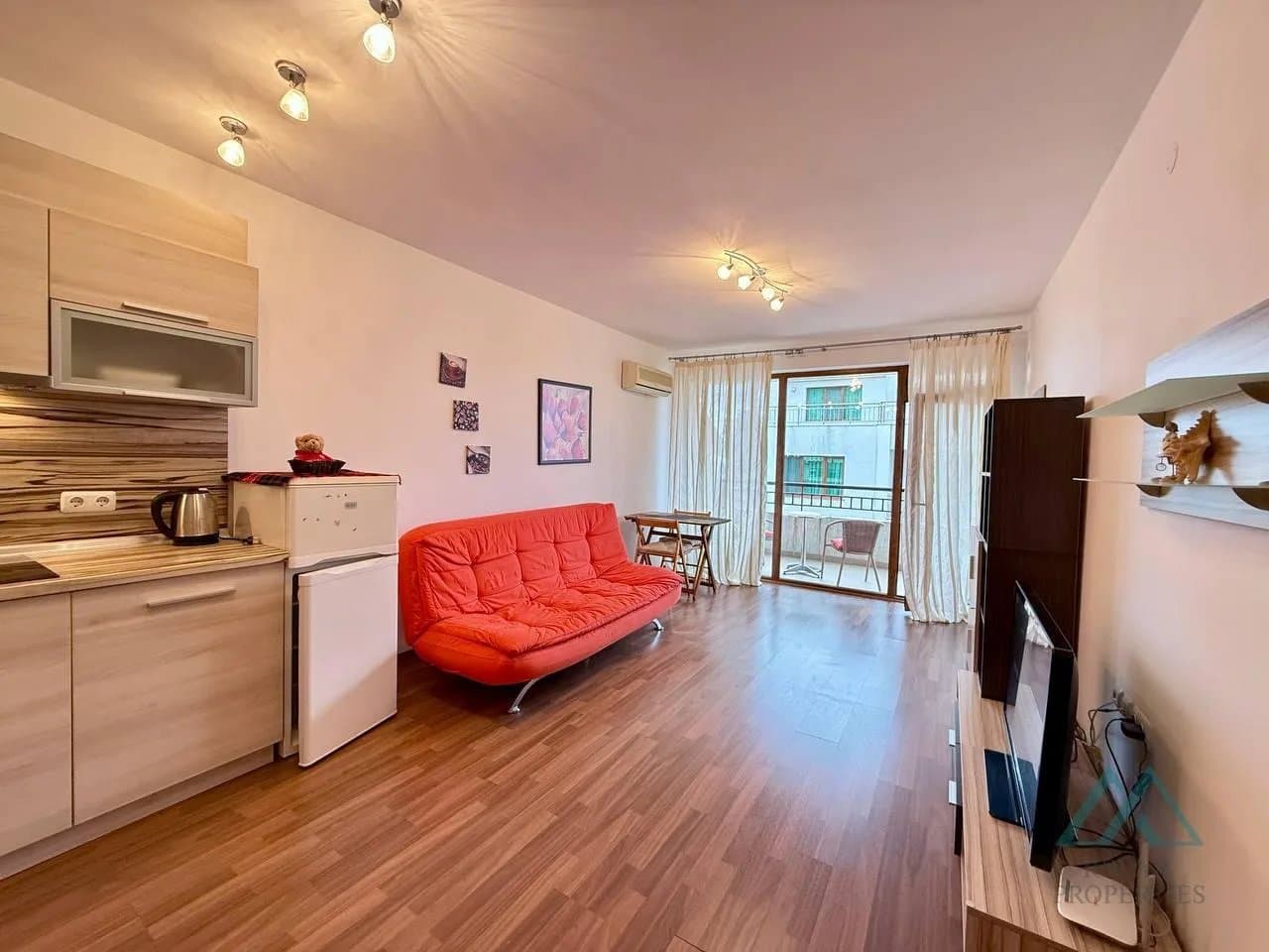 2-pokojový apartmán s výhledem na moře, pouze 150 m od pláže, Villa Aqua, Sveti Vlas, Bulharsko - foto 17