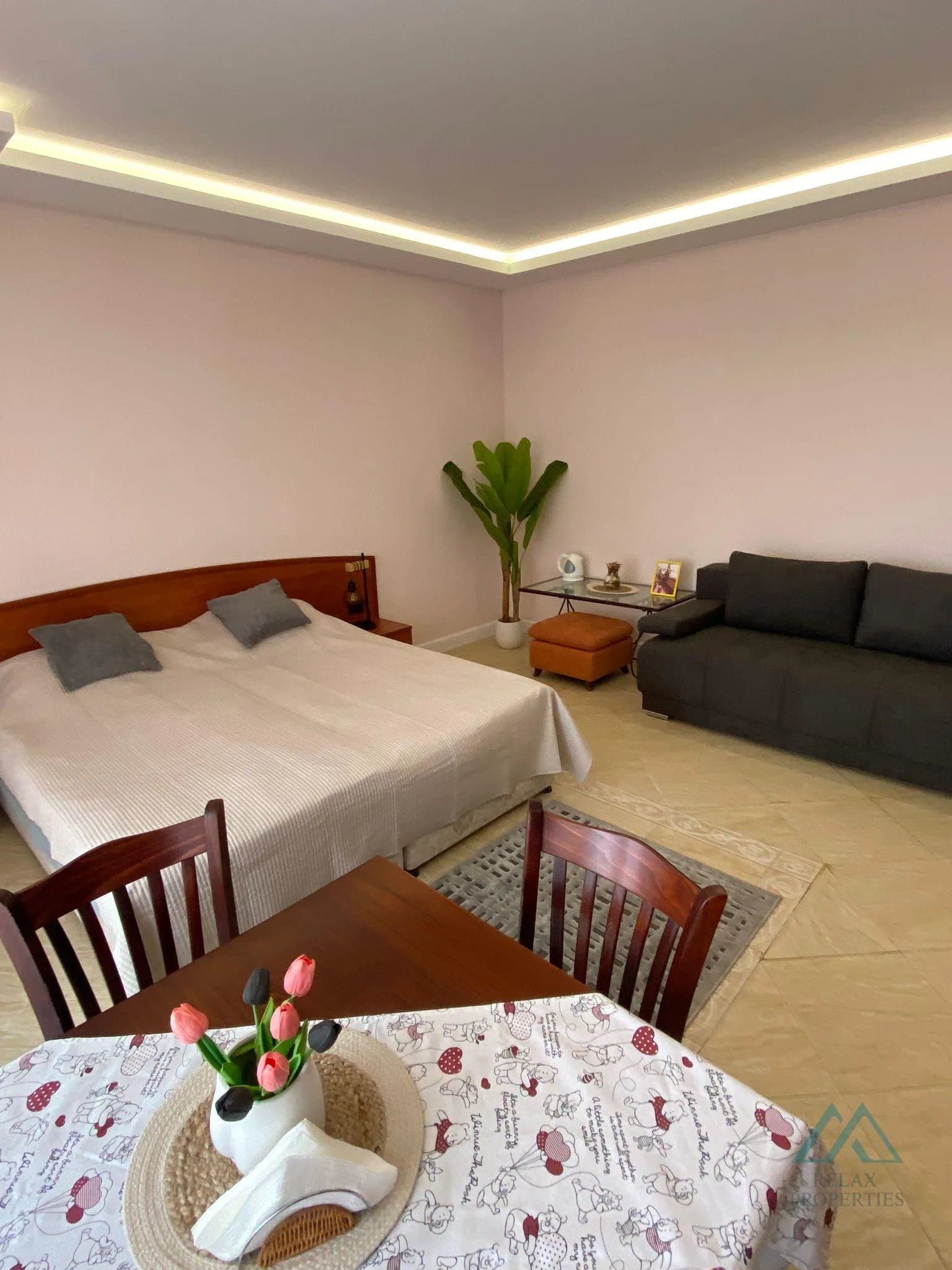 Prostorné zařízené studio s výhledem na bazén v komplexu Palazzo, Slunečné pobřeží - jen 200 m od moře - foto 9