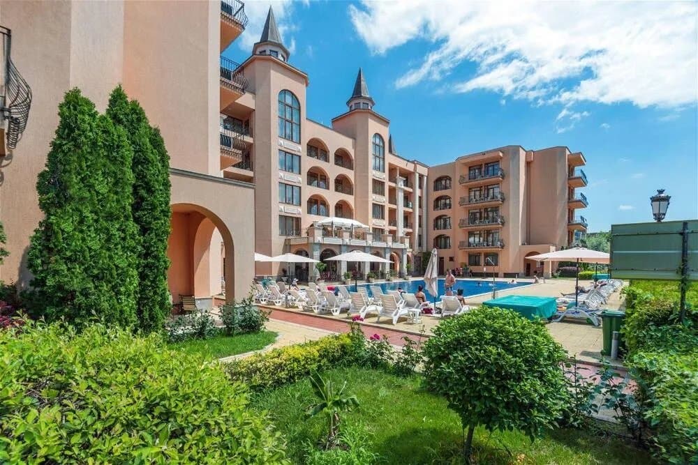 Prostorné zařízené studio s výhledem na bazén v komplexu Palazzo, Slunečné pobřeží - jen 200 m od moře - foto 15