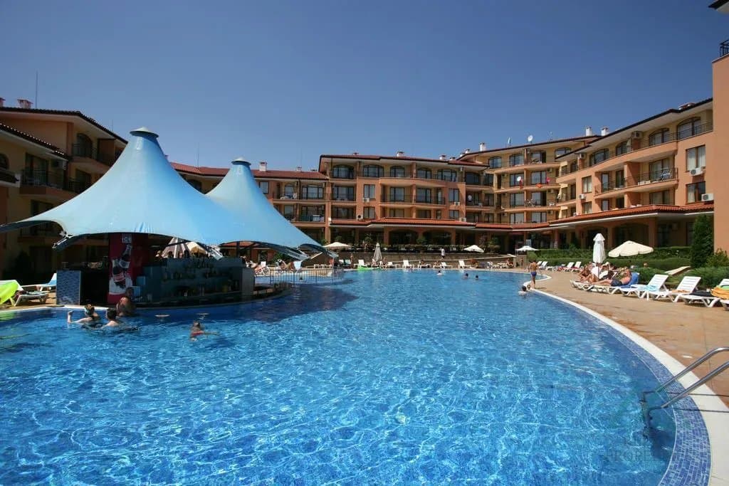 apartmán se 2 ložnicemi a výhledem na moře v komplexu Panorama Dreams, 150 m od moře, Sveti Vlas - foto 2