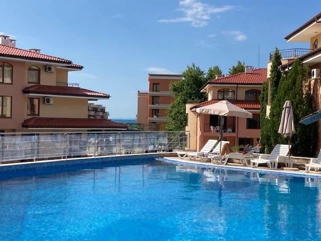 apartmán se 2 ložnicemi a výhledem na moře v komplexu Panorama Dreams, 150 m od moře, Sveti Vlas - foto 12