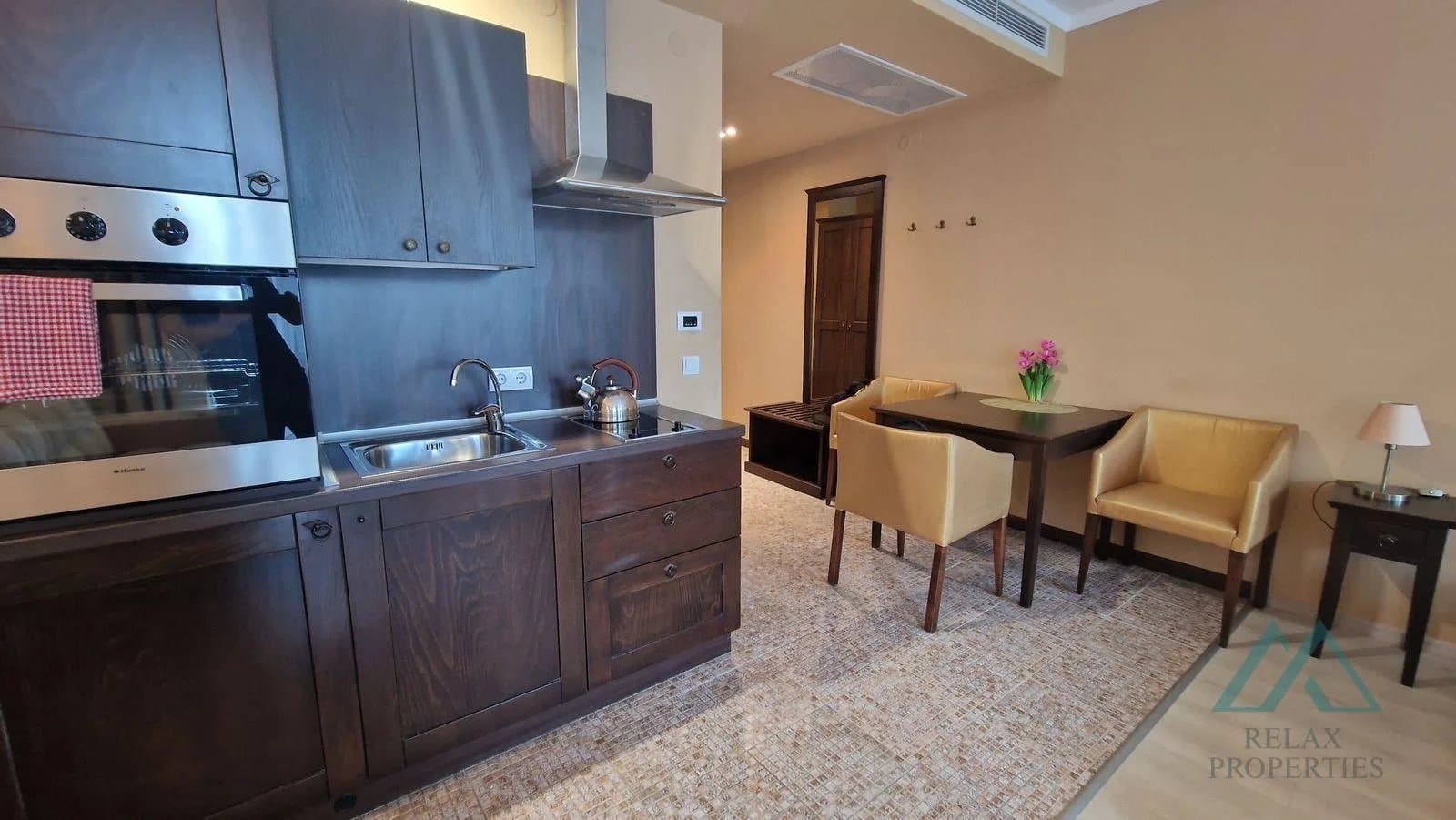 Prostorný apartmán s výhledem na bazén, Barceló Royal Beach, první linie k moři, Slunečné pobřeží - foto 31