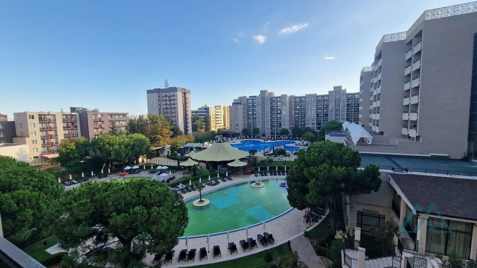 Prostorný apartmán s výhledem na bazén, Barceló Royal Beach, první linie k moři, Slunečné pobřeží - foto 38