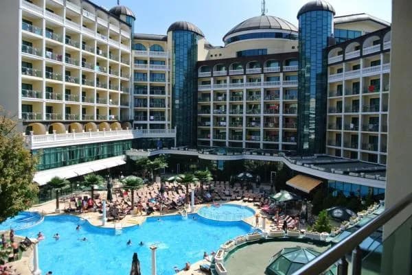 Large 2 bedroom apartment with 2 bathrooms with sea view in 4* Miramar Palace, 70m from the sea, Sunny Beach, Bulgaria - foto 33