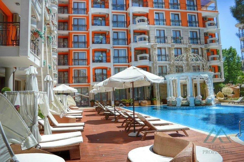 Luxusní apartmán se 3 ložnicemi a 2 koupelnami, Harmony Palace, 400 m od moře, Slunečné pobřeží - foto 2