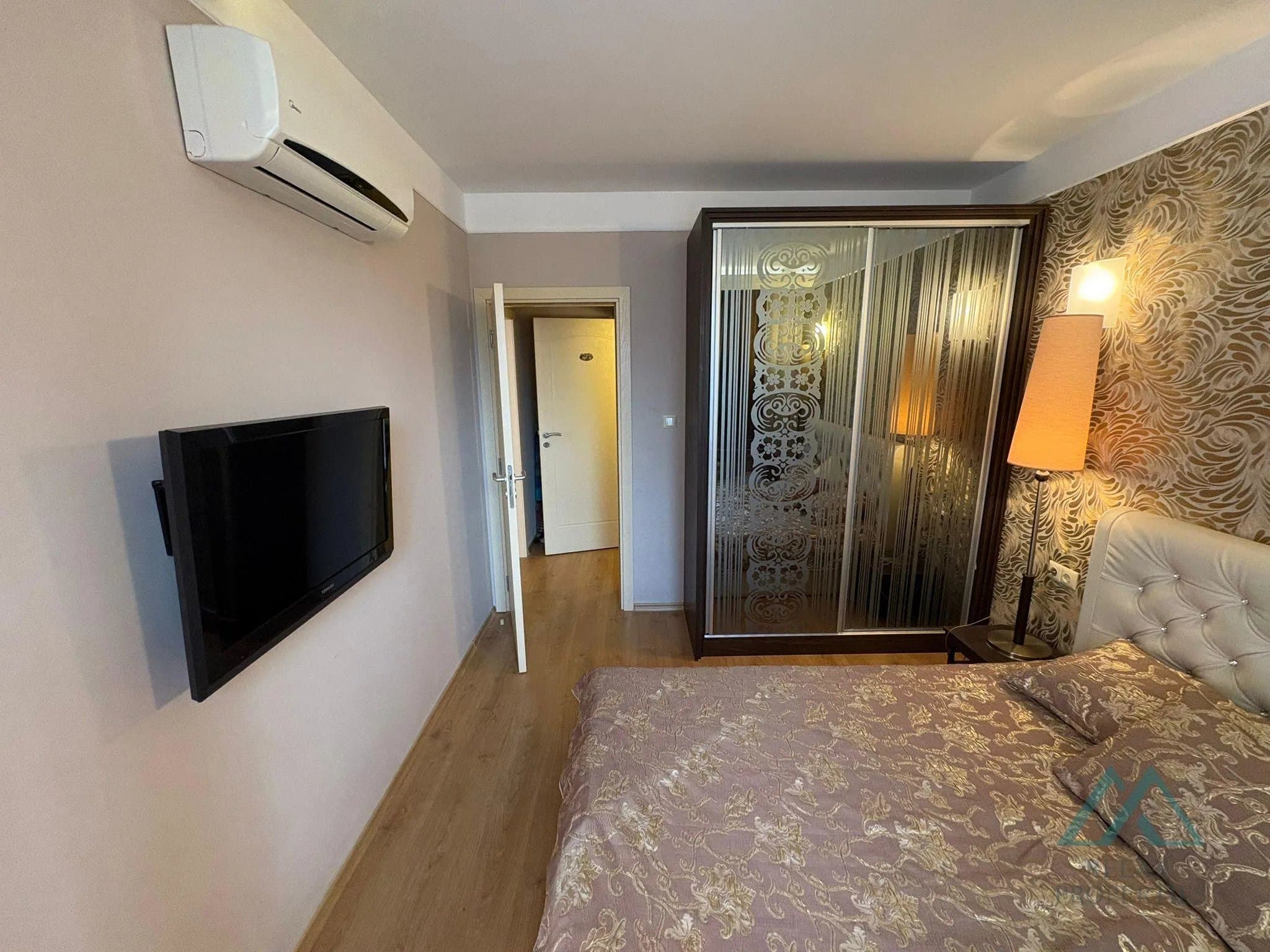 Luxusní apartmán se 3 ložnicemi a 2 koupelnami, Harmony Palace, 400 m od moře, Slunečné pobřeží - foto 28