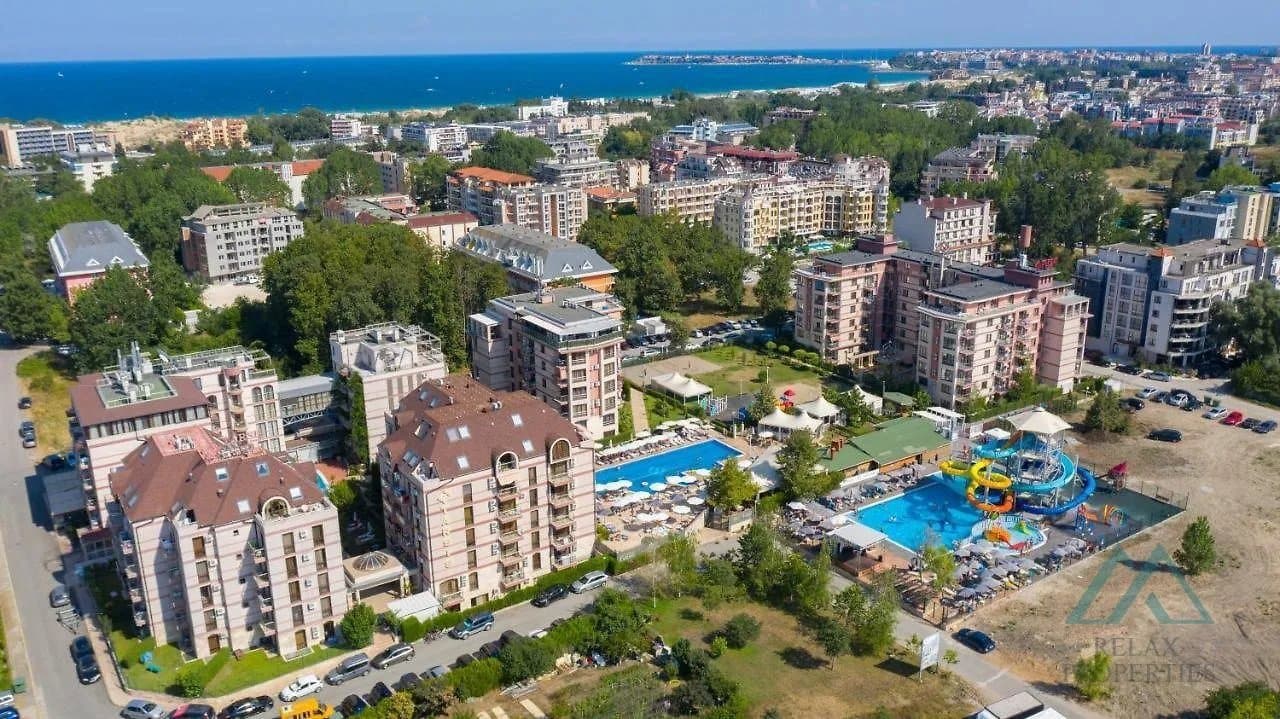 Prostorný apartmán s výhledem na bazén, Tarsis Club & SPA, 700 m od moře, Slunečné pobřeží - foto 7