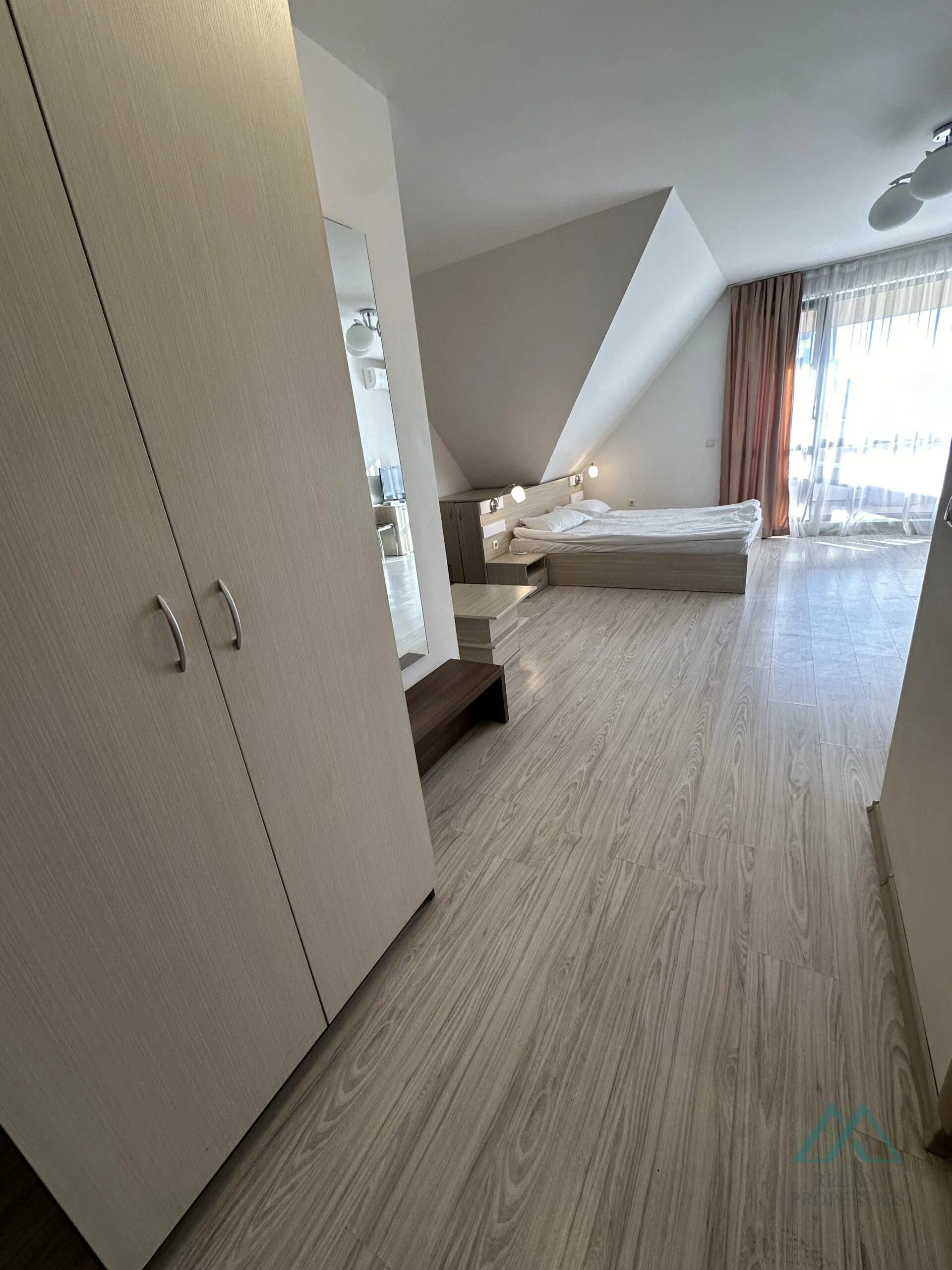 Prostorný apartmán s výhledem na bazén, Tarsis Club & SPA, 700 m od moře, Slunečné pobřeží - foto 11
