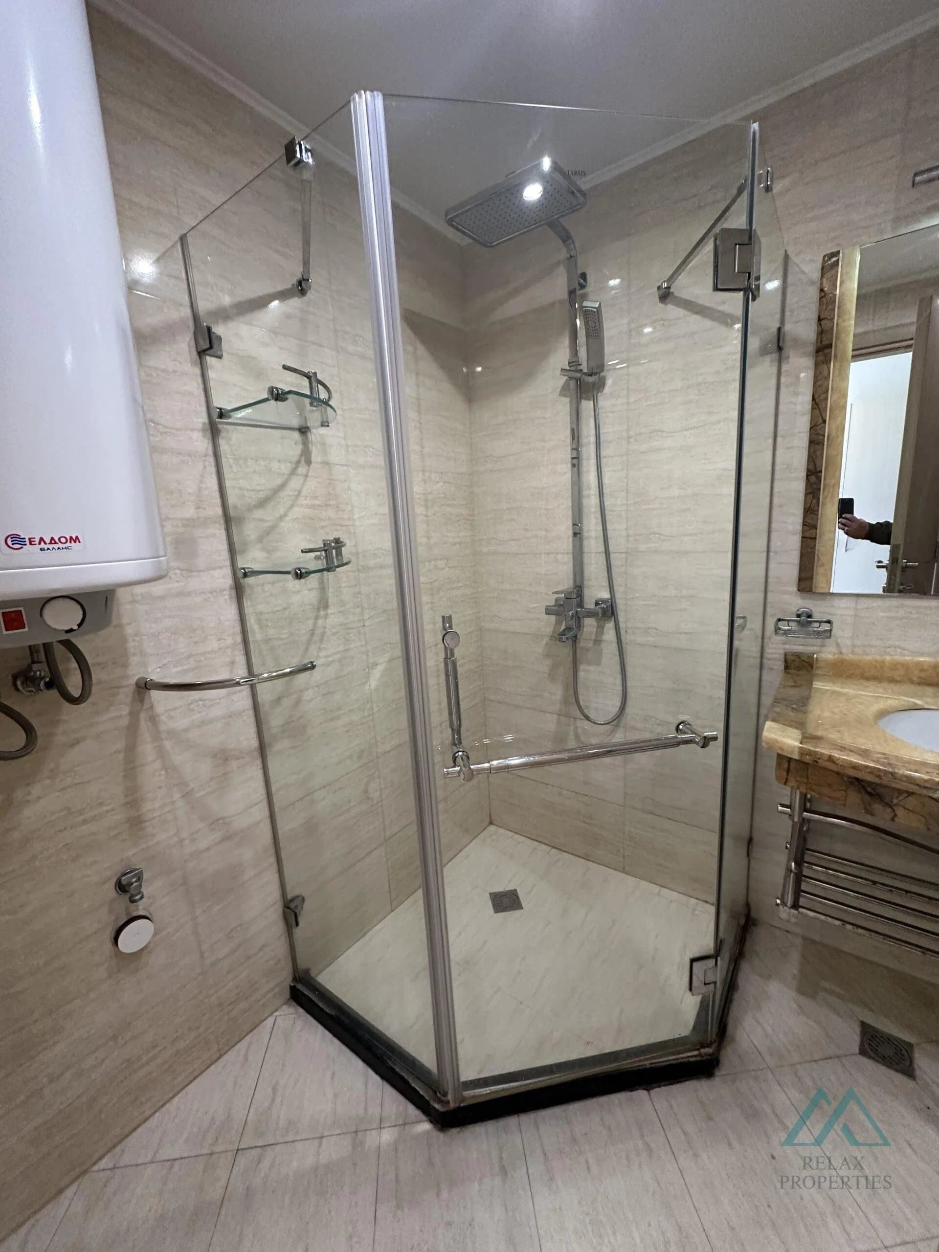 Prostorný apartmán s výhledem na bazén, Tarsis Club & SPA, 700 m od moře, Slunečné pobřeží - foto 12