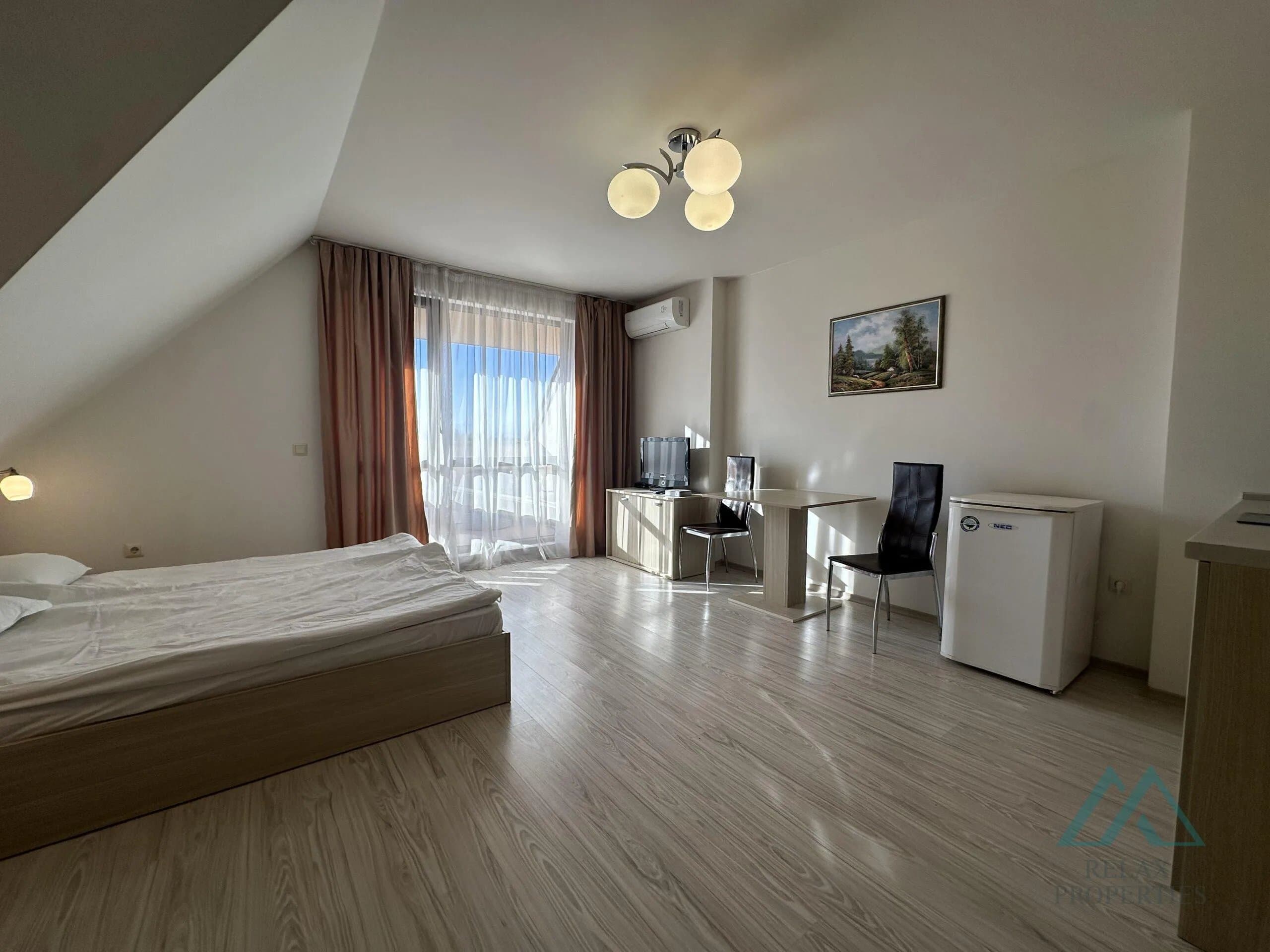Prostorný apartmán s výhledem na bazén, Tarsis Club & SPA, 700 m od moře, Slunečné pobřeží - foto 15