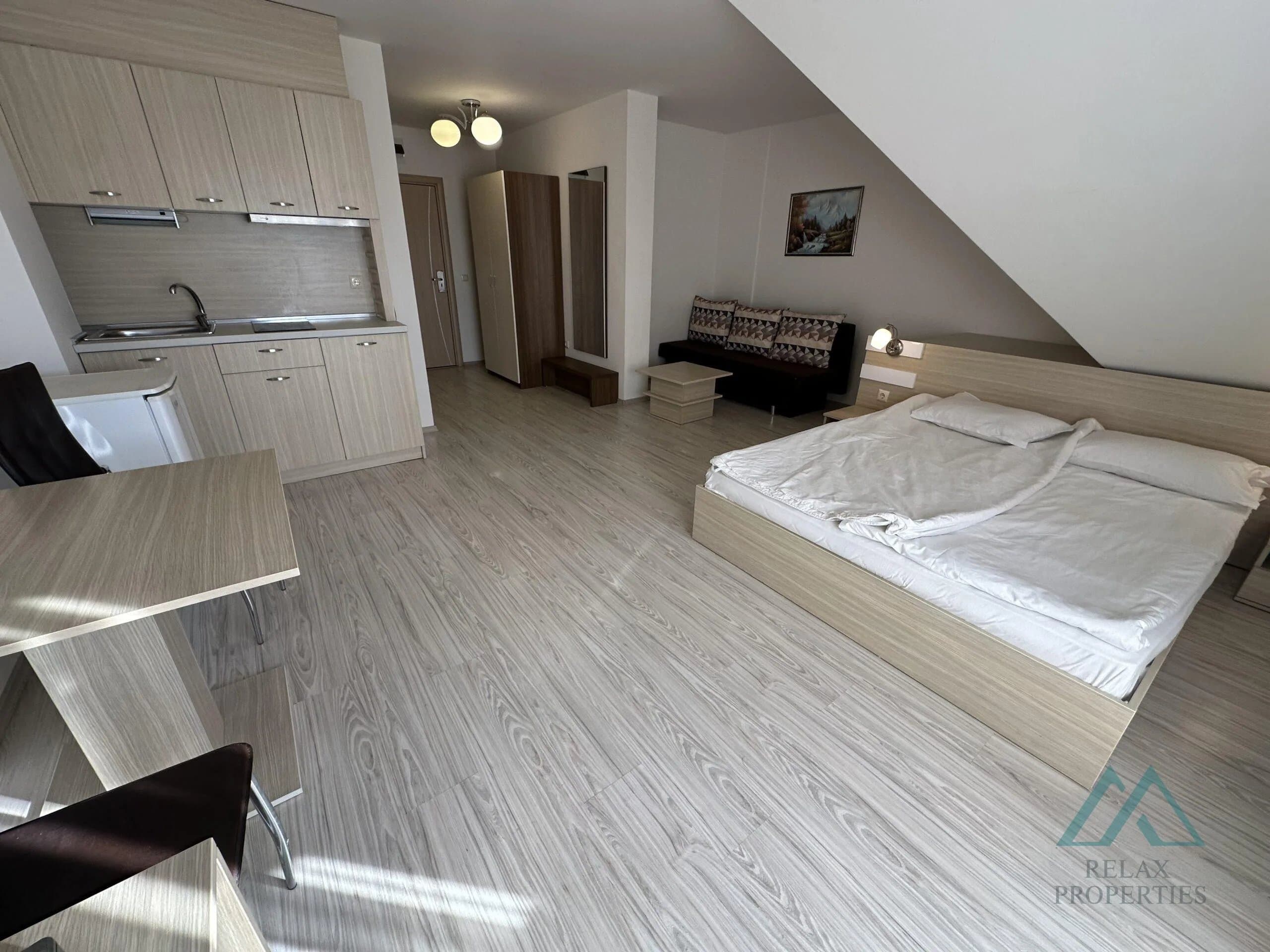Prostorný apartmán s výhledem na bazén, Tarsis Club & SPA, 700 m od moře, Slunečné pobřeží - foto 18