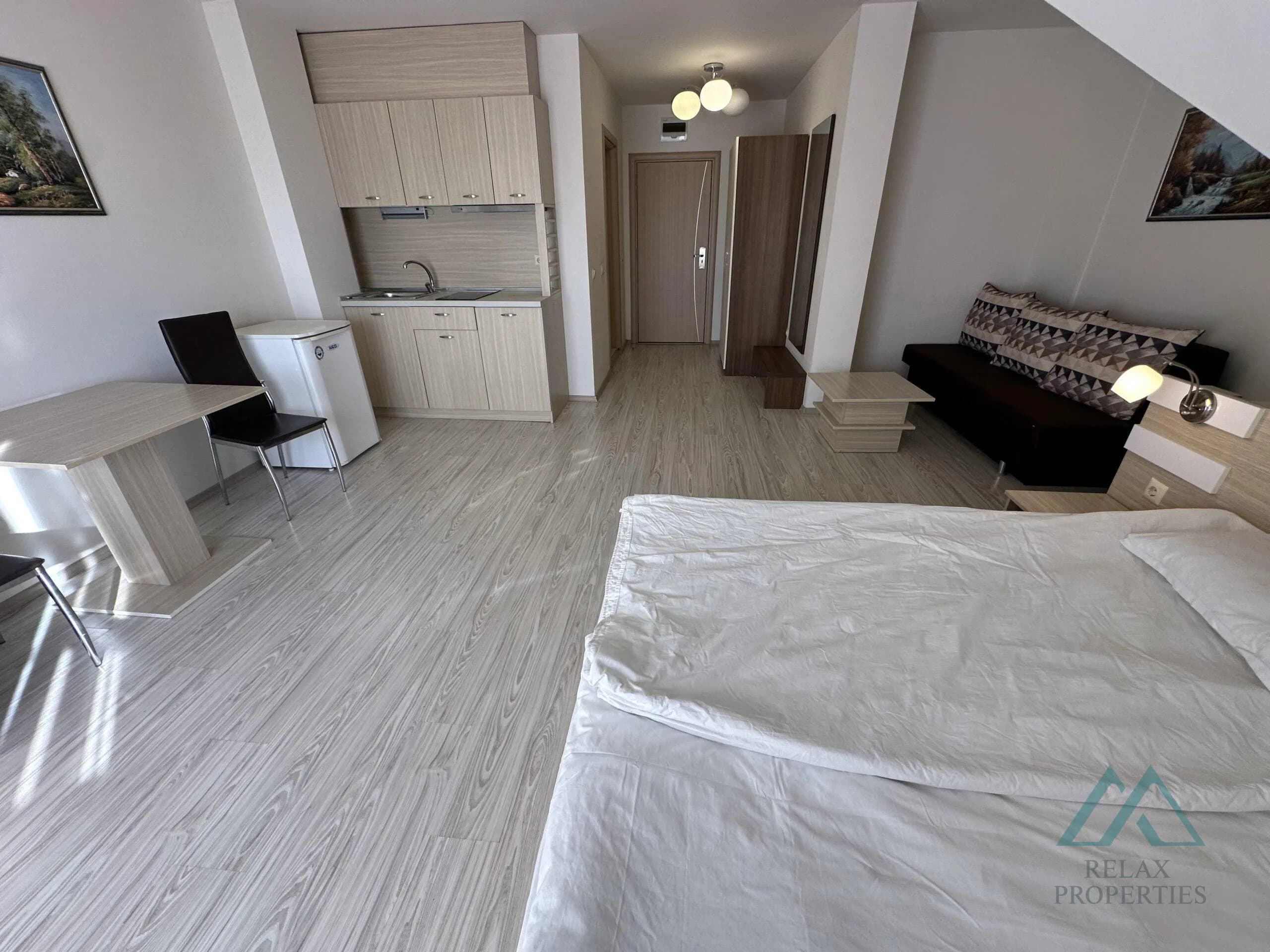 Prostorný apartmán s výhledem na bazén, Tarsis Club & SPA, 700 m od moře, Slunečné pobřeží - foto 19