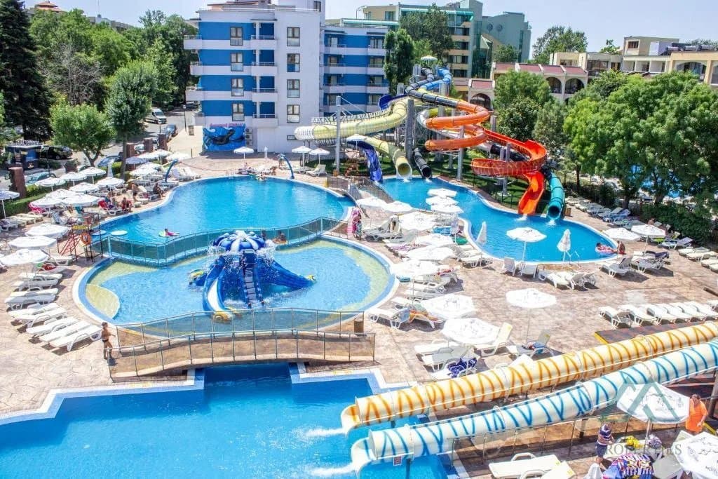 Luxusní ikonický hotel Kuban Resort & Aquapark, apartmán se 2 ložnicemi v centru Slunečného pobřeží, Bulharsko - foto 19