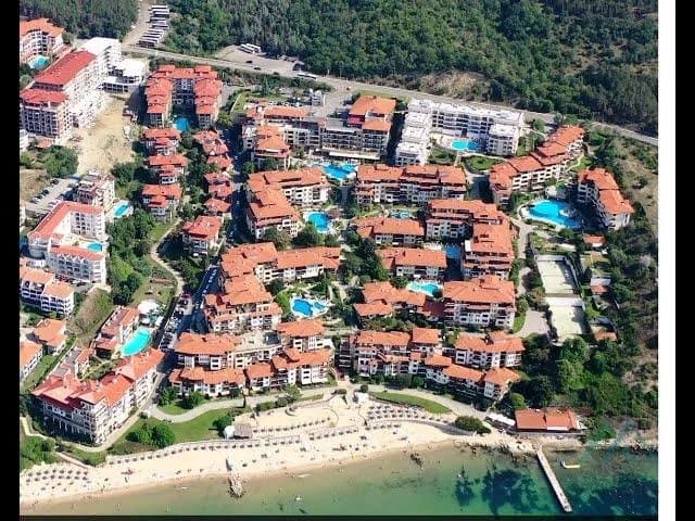 Krásný apartmán se 2 ložnicemi a výhledem na moře, Rajská zahrada, první řada u moře, Sveti Vlas, Bulharsko - foto 6