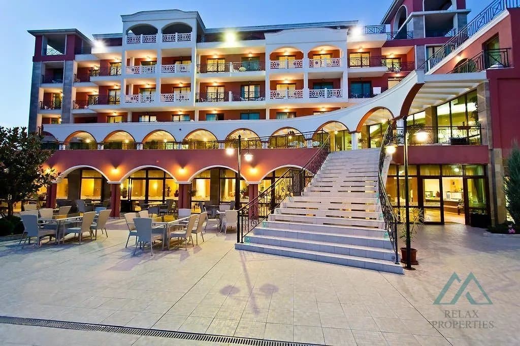 apartmán se 2 ložnicemi jen 300 m od pláže, St. George Palace, Sveti Vlas, Bulharsko - foto 4