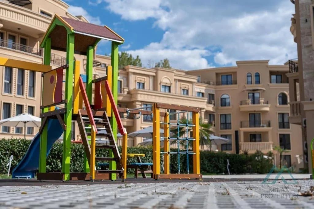 Nový luxusní apartmánový dům, Aphrodite Park, 700 m od moře, Slunečné pobřeží - foto 4