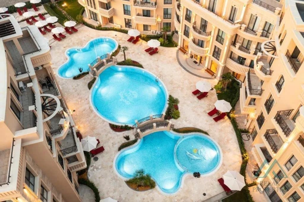 Nový luxusní apartmánový dům, Aphrodite Park, 700 m od moře, Slunečné pobřeží - foto 5