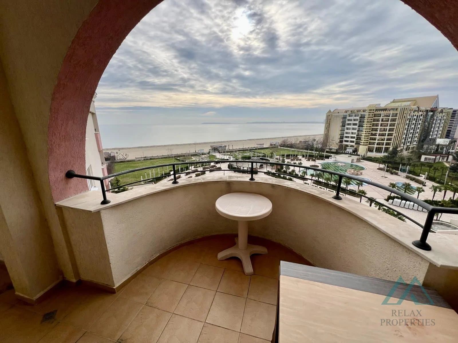 Luxusní apartmán se 2 ložnicemi a nádherným výhledem na moře, DIT Majestic Beach Resort, první linie, Slunečné pobřeží - foto 6