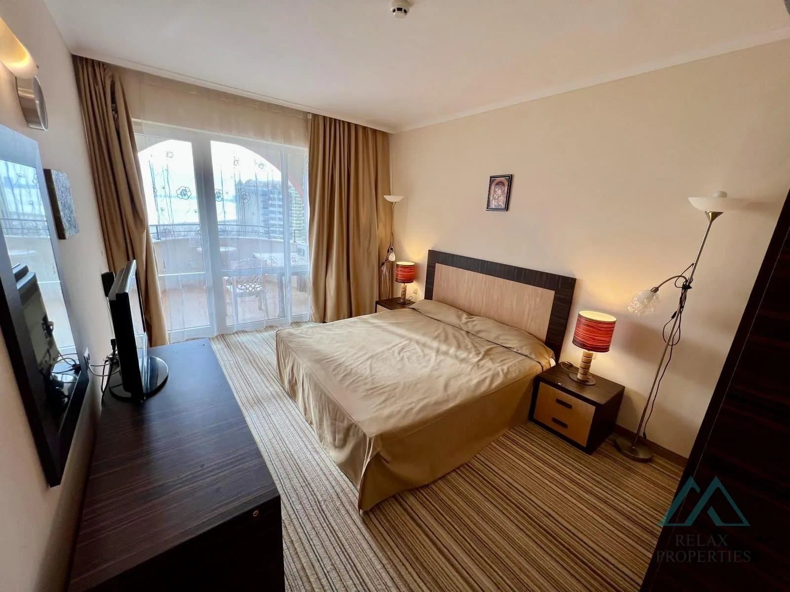 Luxusní apartmán se 2 ložnicemi a nádherným výhledem na moře, DIT Majestic Beach Resort, první linie, Slunečné pobřeží - foto 9