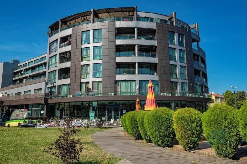 Prostorný apartmán se 2 ložnicemi jen 100 m od pláže, Sunny Beach Plaza, Slunečné pobřeží, Bulharsko - foto 1