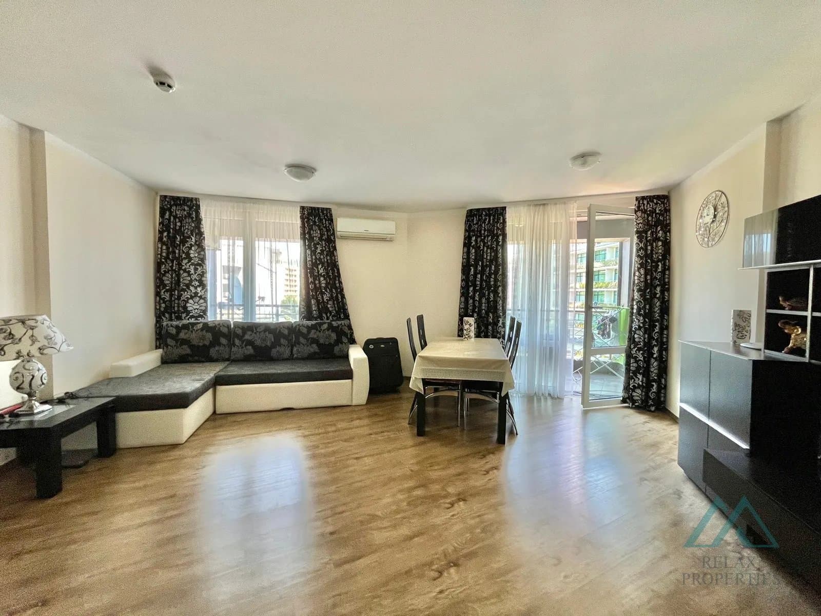 Prostorný apartmán se 2 ložnicemi jen 100 m od pláže, Sunny Beach Plaza, Slunečné pobřeží, Bulharsko - foto 12