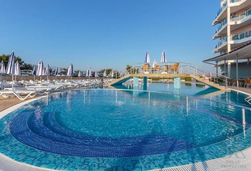 apartmán se 2 ložnicemi a výhledem na moře, komplex Costa Calma, první linie k moři, Ravda, Bulharsko - foto 12