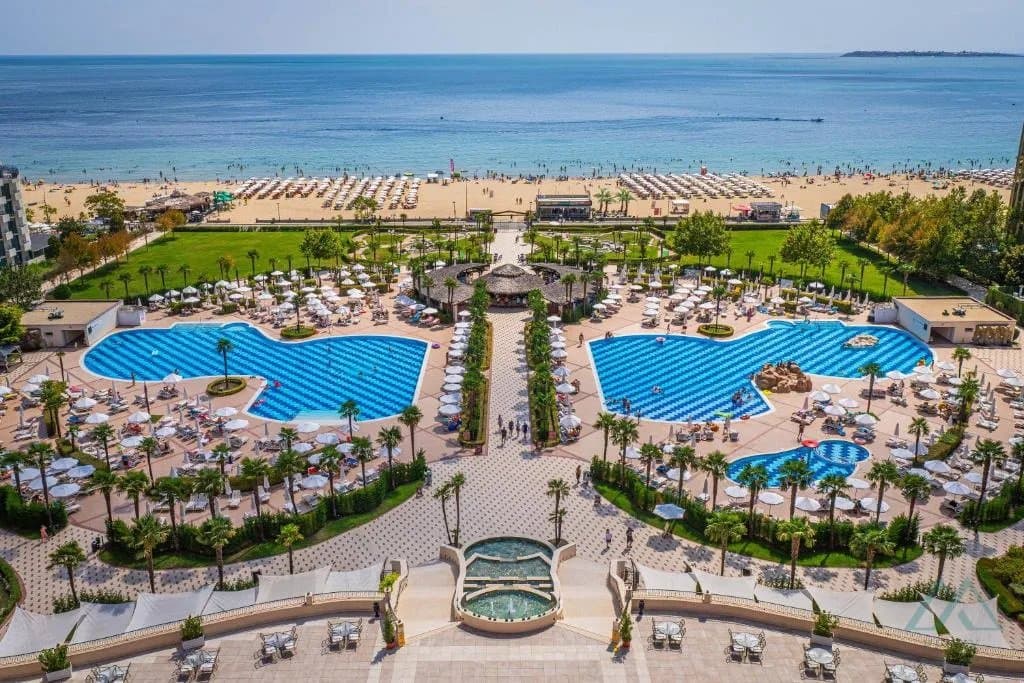 Luxusní apartmán se 2 ložnicemi a výhledem na moře, první řada, DIT Majestic Beach Resort, Slunečné pobřeží - foto 23