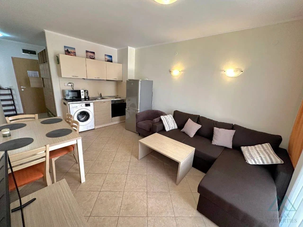 2 pokojový apartmán o rozloze 55 m² v prestižním komplexu Royal Sun na Slunečném pobřeží, 300 m od moře - foto 4