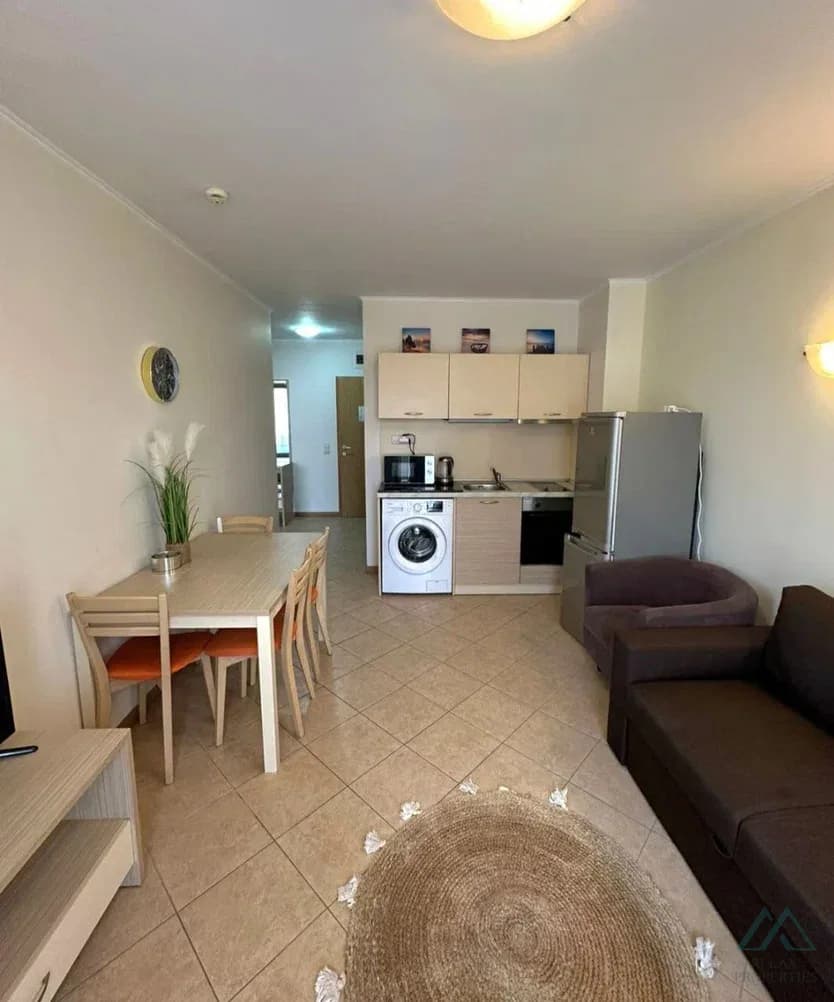 2 pokojový apartmán o rozloze 55 m² v prestižním komplexu Royal Sun na Slunečném pobřeží, 300 m od moře - 5