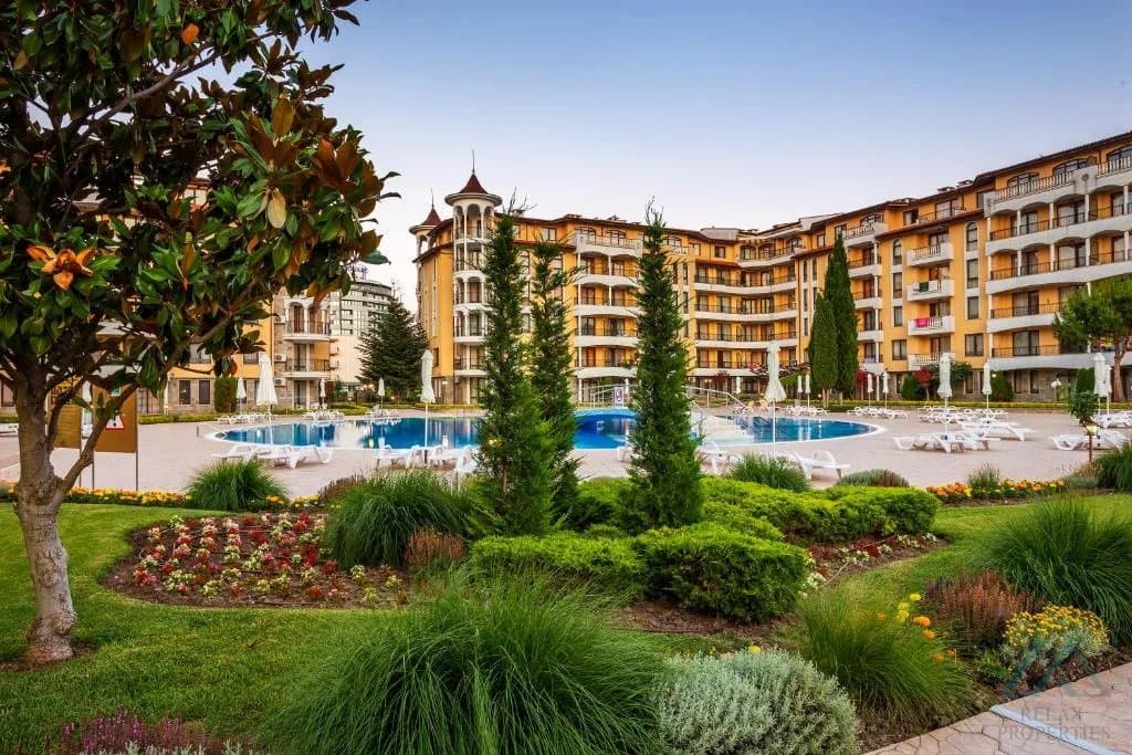 2 pokojový apartmán o rozloze 55 m² v prestižním komplexu Royal Sun na Slunečném pobřeží, 300 m od moře - foto 18