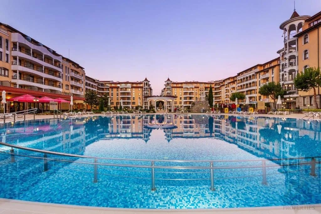 2 pokojový apartmán o rozloze 55 m² v prestižním komplexu Royal Sun na Slunečném pobřeží, 300 m od moře - foto 19