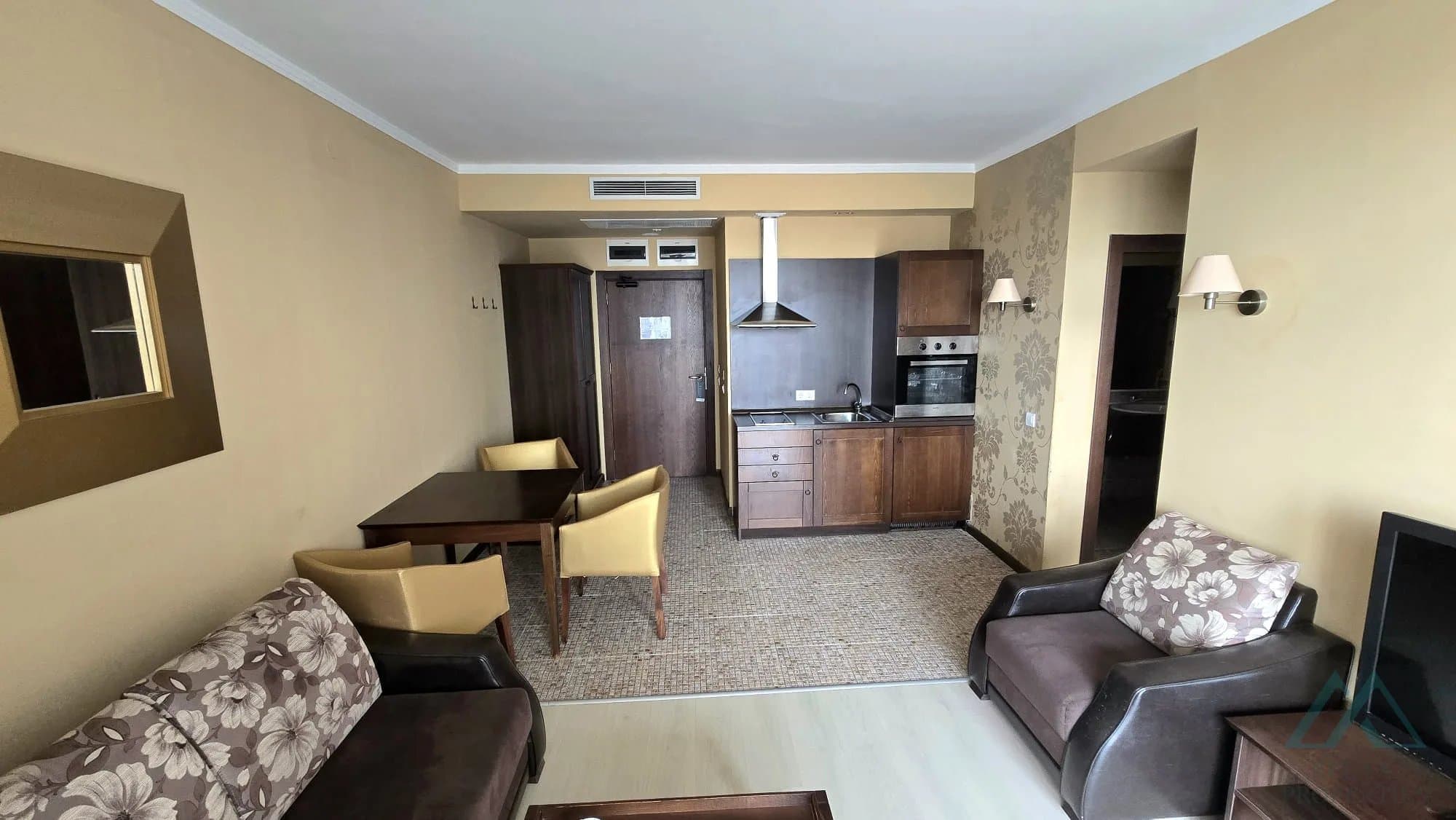 apartmán 2+kk v Barcelo Royal Beach, první linie u moře, Slunečné pobřeží - foto 3