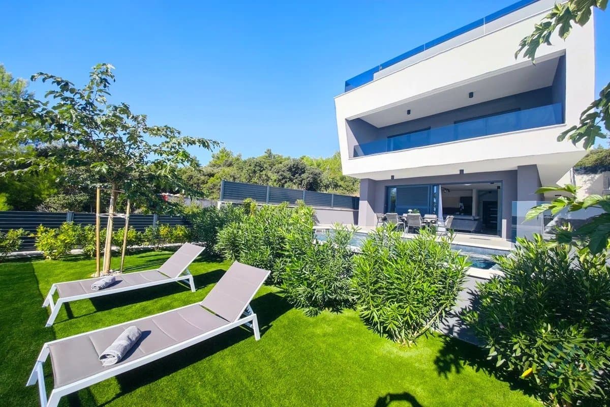 Luxusní moderní vila u moře, Zadar - Dalmácie - foto 4