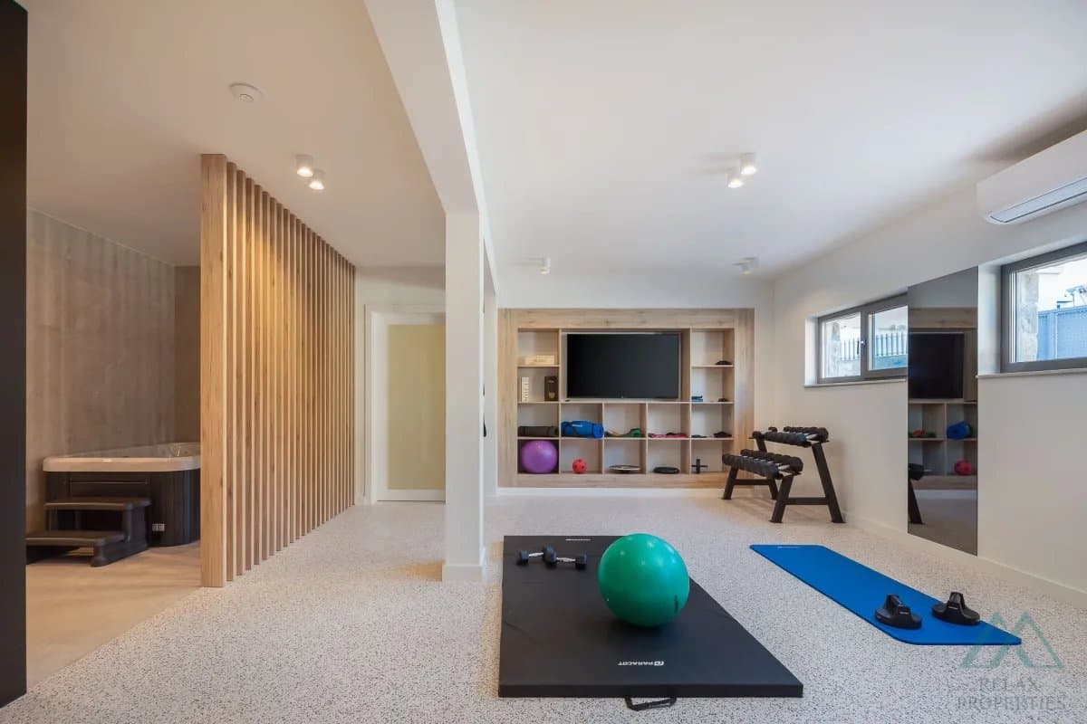 Luxusní vila s bazénem v 1. linii u moře, Rogoznica - Dalmácie - foto 18