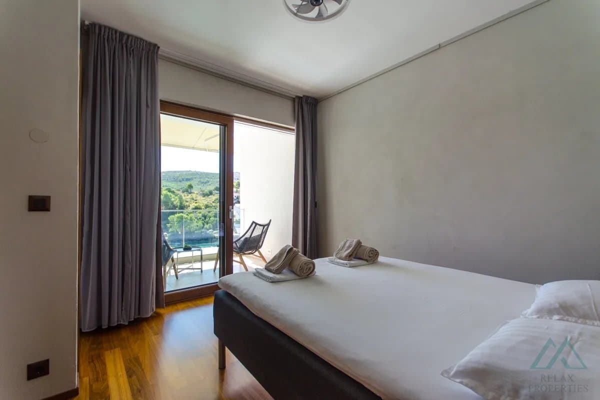 Novostavba vily s bazénem a otevřeným výhledem na moře, Brač - Bobovišća - foto 20