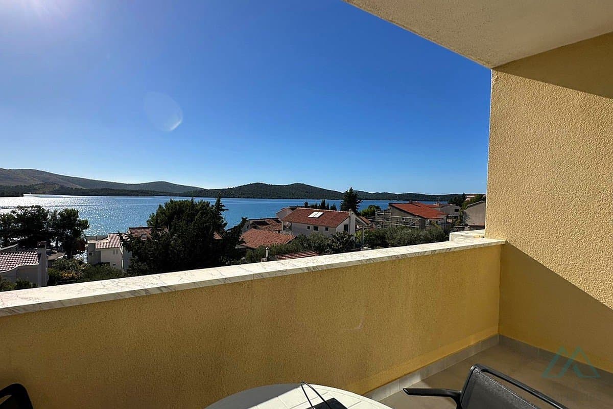 apartmán 3+kk s otevřeným výhledem na moře, Sibenik - Dalmácie - foto 1
