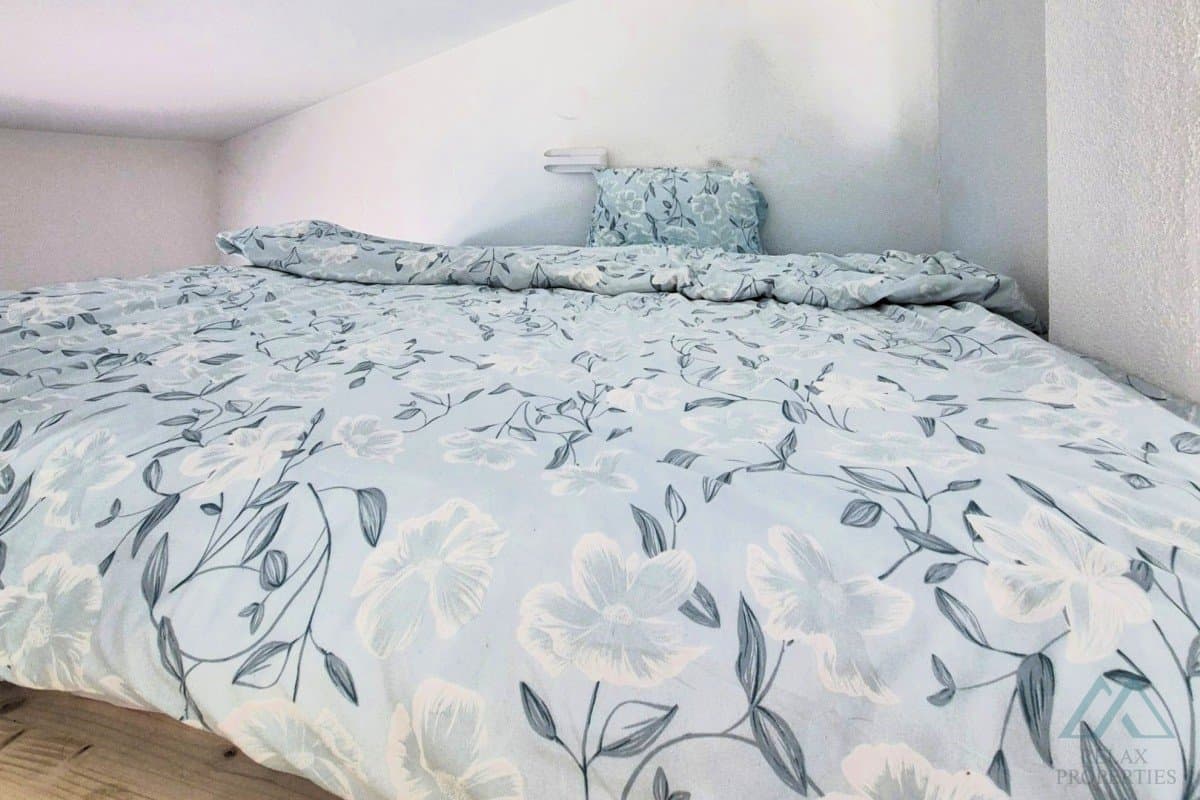 Novostavba domu se 2 apartmány, zahradou a parkovištěm, Kaštel Lukšić - Dalmácie - foto 15