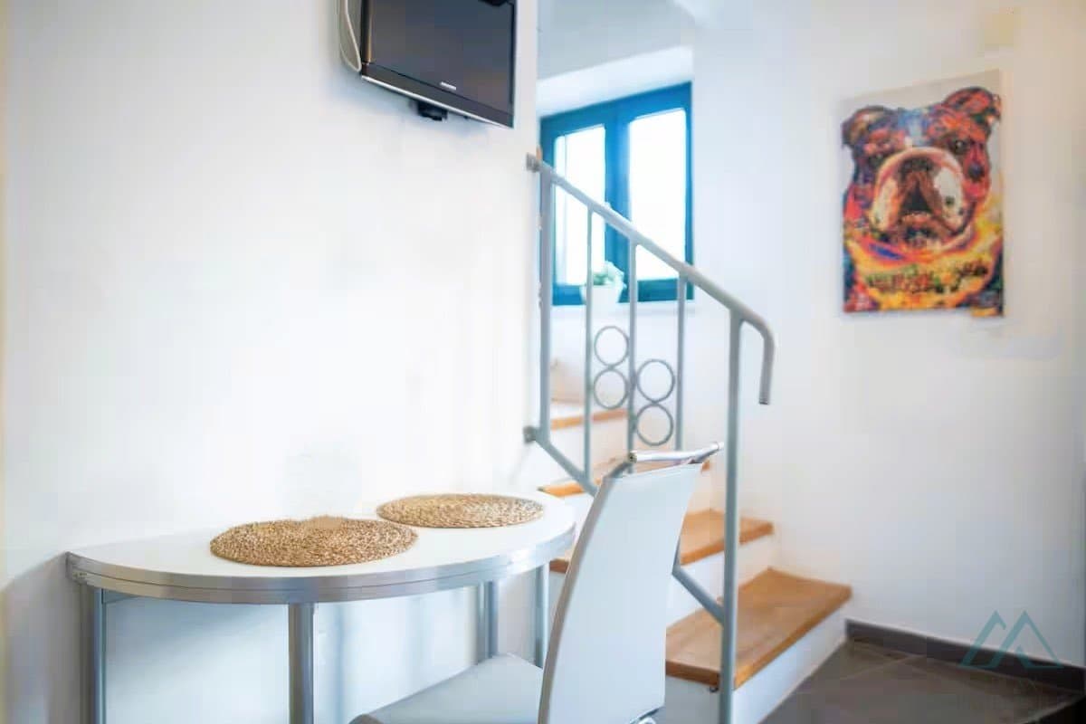 Kamenný dům u moře, ostrov Hvar - Dalmácie - foto 2