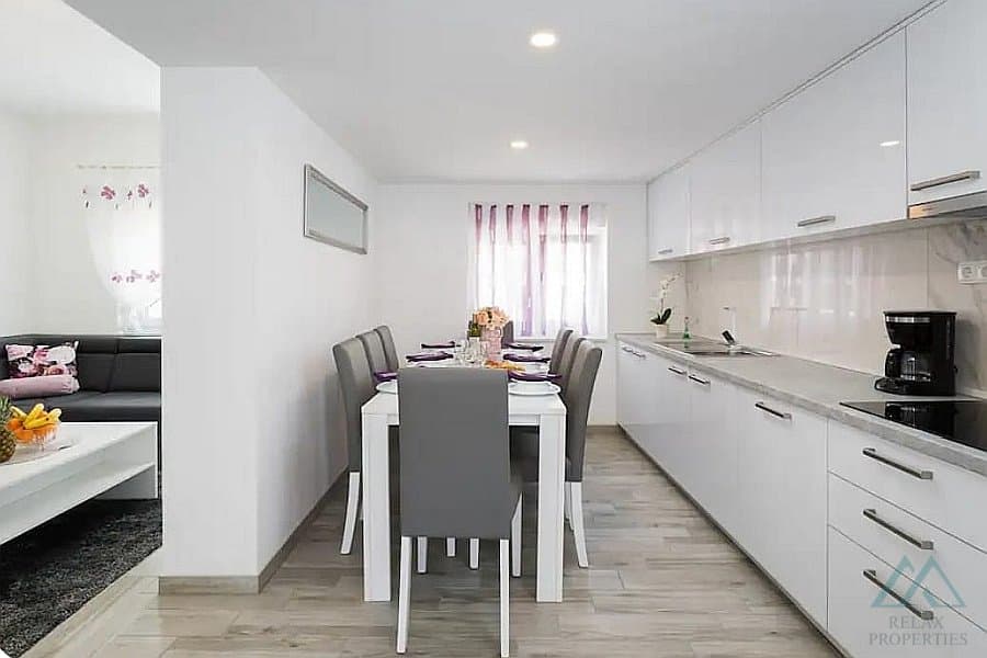 Přízemní dům s bazénem v blízkosti centra, Trogir - Dalmácie - foto 8