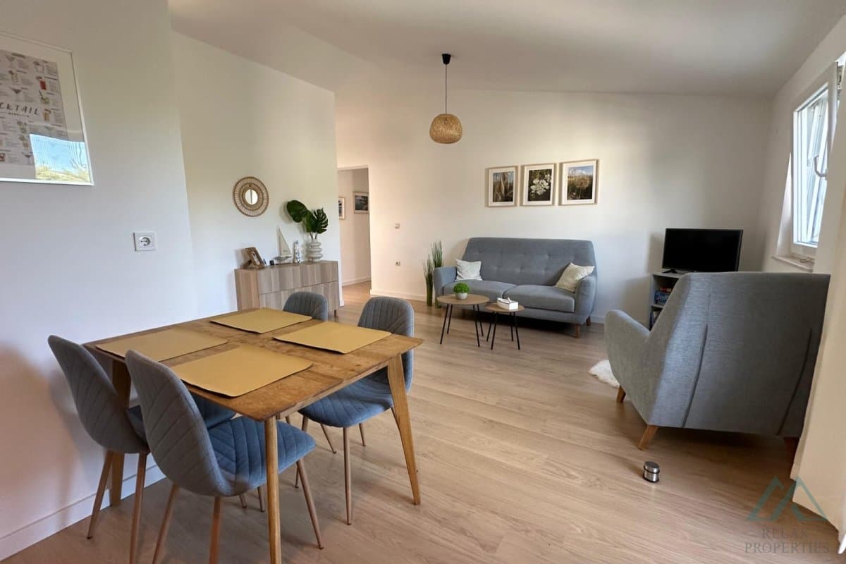 apartmán 3+kk u pláže a výhledem na moře, Rogoznica - Dalmácie - foto 4