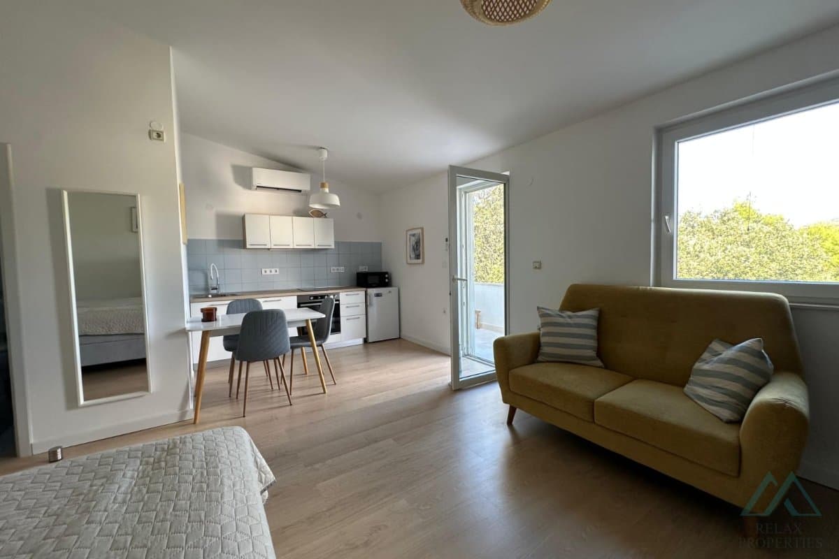 apartmán 3+kk u pláže a výhledem na moře, Rogoznica - Dalmácie - foto 14