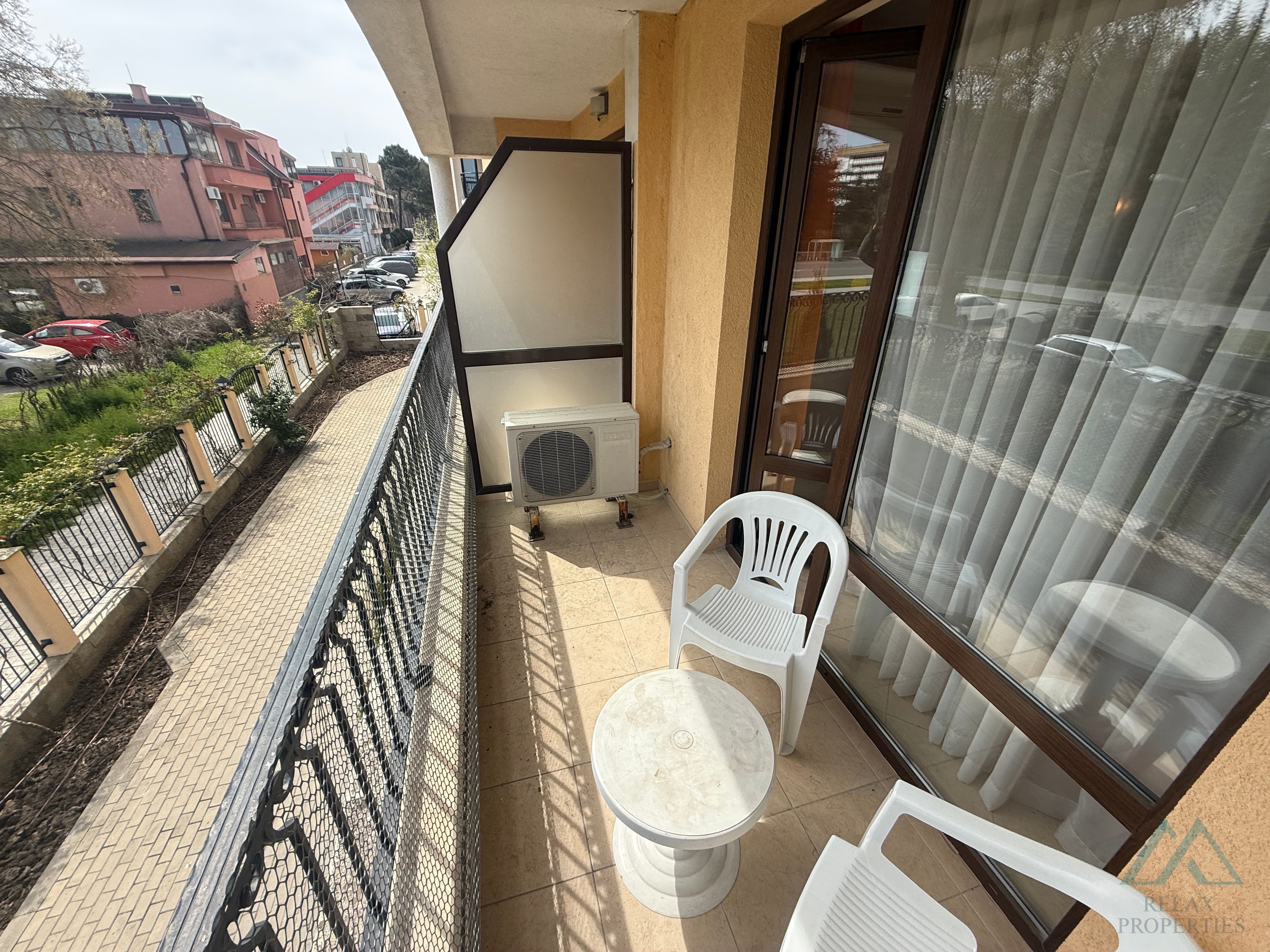 Skvělá cena! Apartmán v Royal Sun, 300 m od moře, Slunečné pobřeží - foto 6