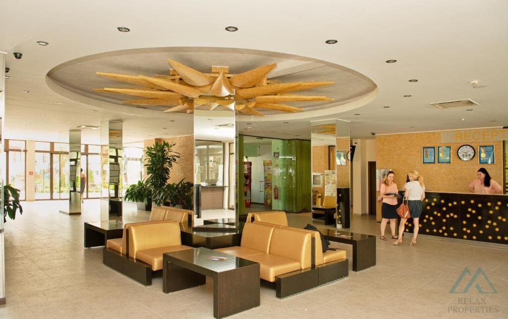 Skvělá cena! Apartmán v Royal Sun, 300 m od moře, Slunečné pobřeží - foto 16
