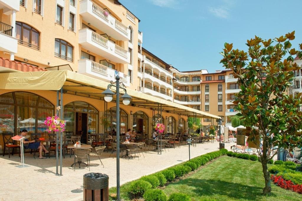 Skvělá cena! Apartmán v Royal Sun, 300 m od moře, Slunečné pobřeží - foto 9